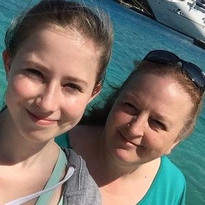 Meet your Posher, Tara